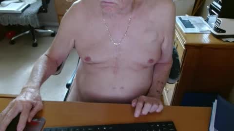 Snapshot of tampaman345 chatting on 05/02/26, 01:49 tampaman345 online show from 05/02/26, 01:49