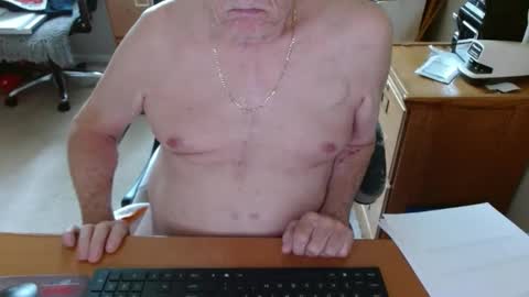 Snapshot of tampaman345 chatting on 05/11/26, 02:45 tampaman345 online show from 05/11/26, 02:45