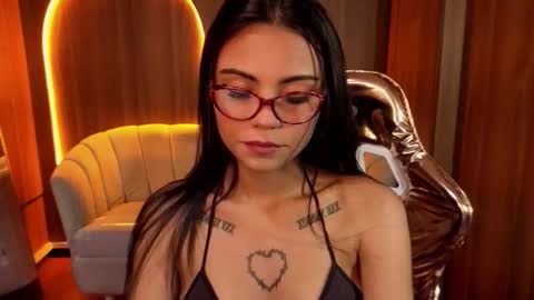 Snapshot of tamy_b_ chatting on 03/27/26, 03:34 tamy online show from 03/27/26, 03:34