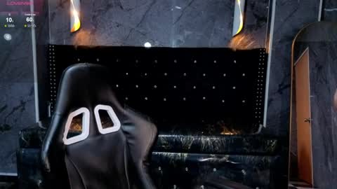 Snapshot of tamy_b_ chatting on 04/01/26, 03:40 tamy online show from 04/01/26, 03:40