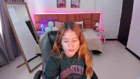 Snapshot of tamy_edwards chatting on 04/24/26, 08:11 Tamy online show from 04/24/26, 08:11