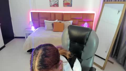 Snapshot of tamy_edwards chatting on 05/02/26, 07:52 Tamy online show from 05/02/26, 07:52