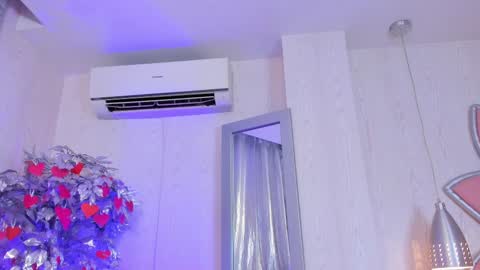 Tamy online show from 02/12/25, 07:02