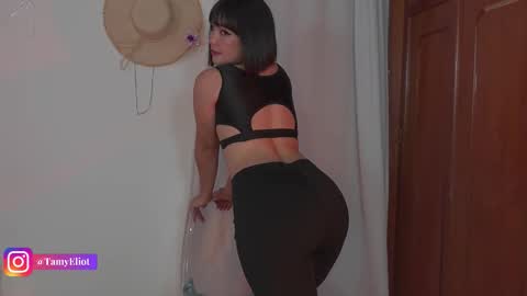 Tamy online show from 11/27/25, 02:02