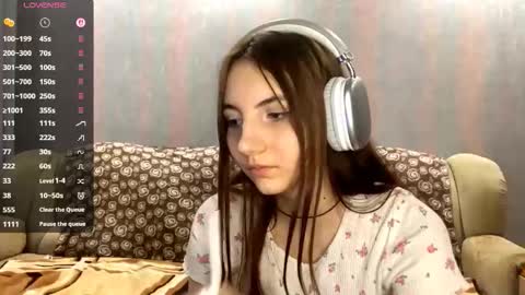 Snapshot of tandradekoning chatting on 03/20/26, 04:12 Alice online show from 03/20/26, 04:12