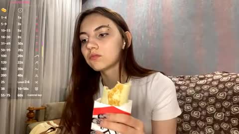 Snapshot of tandradekoning chatting on 04/03/26, 04:27 Alice online show from 04/03/26, 04:27