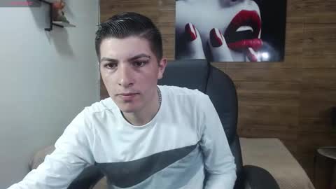 Snapshot of taner_king chatting on 11/11/25, 03:06 TANER online show from 11/11/25, 03:06