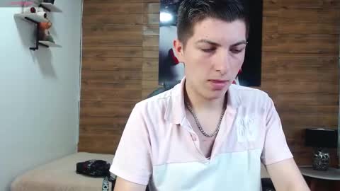 Snapshot of taner_king chatting on 11/16/25, 03:01 TANER online show from 11/16/25, 03:01