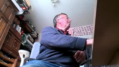 Snapshot of taneyone chatting on 04/20/26, 10:51 taneyone online show from 04/20/26, 10:51