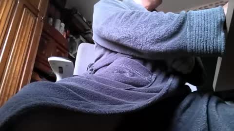 Snapshot of taneyone chatting on 04/21/26, 07:14 taneyone online show from 04/21/26, 07:14