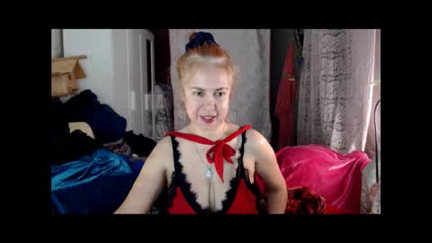 Milena online show from 12/10/24, 02:06