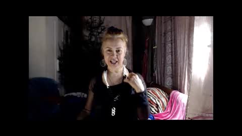 Milena online show from 01/17/25, 11:40