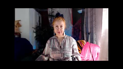 Milena online show from 02/25/25, 08:51