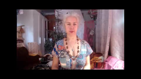 Milena online show from 10/14/25, 05:30