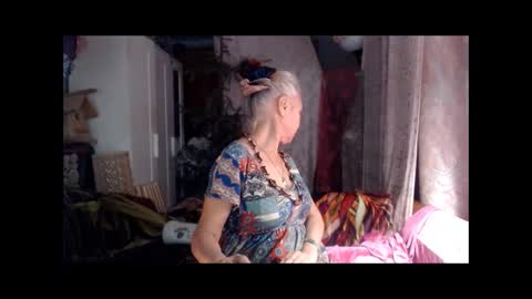 Milena online show from 10/18/25, 03:46