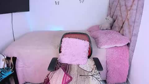 Snapshot of tania_rendon1 chatting on 03/29/26, 11:32 Tania online show from 03/29/26, 11:32