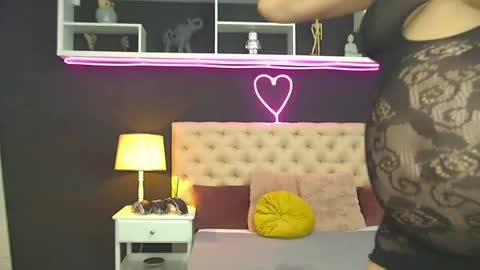 Tania Karevina online show from 05/15/26, 06:31