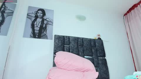 Tania online show from 04/14/26, 09:04