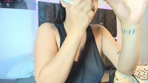Snapshot of taniamilan chatting on 06/22/26, 08:33 Tania online show from 06/22/26, 08:33