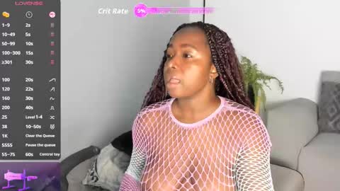 Tanisha online show from 11/18/25, 03:34