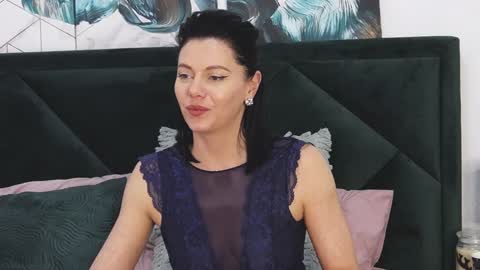 Snapshot of taniyagrey chatting on 01/28/25, 11:49 tanyaGrey online show from 01/28/25, 11:49