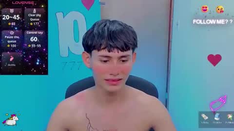 Snapshot of tanjiro_cute chatting on 06/03/26, 01:19 Andres online show from 06/03/26, 01:19