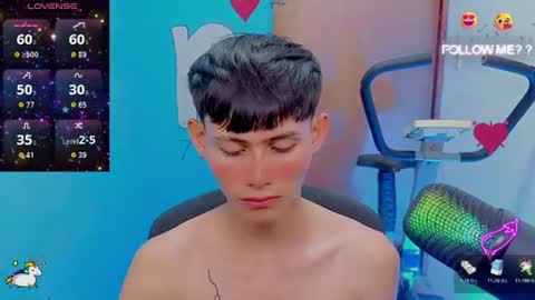 Snapshot of tanjiro_cute chatting on 06/22/26, 03:25 Andres online show from 06/22/26, 03:25