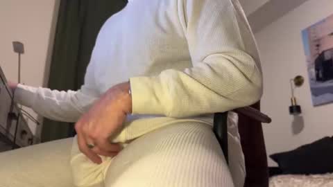 Tank Guy online show from 12/29/24, 02:52