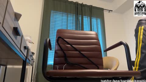 Tank Guy online show from 01/19/25, 11:21