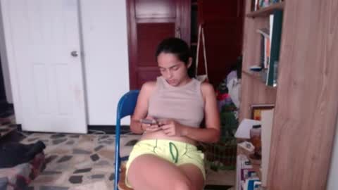 Angeline  Follow  online show from 06/11/26, 09:13