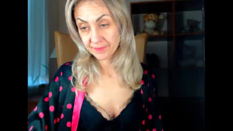 Snapshot of tanya6547 chatting on 03/04/25, 10:02 tanya online show from 03/04/25, 10:02