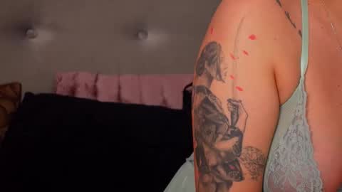 Tania online show from 02/11/26, 05:45