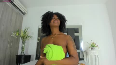 Tanya online show from 01/22/25, 04:12