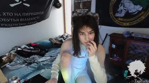 Snapshot of tap_forty chatting on 04/14/26, 12:16 tap_forty online show from 04/14/26, 12:16