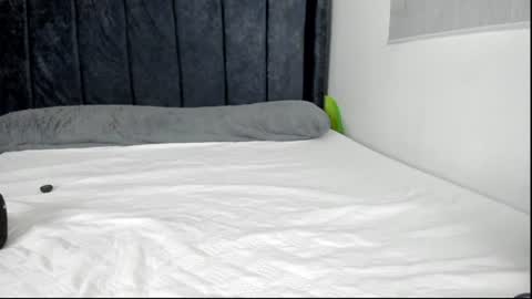 tara__ online show from 07/20/26, 01:57