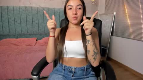 Tara  online show from 02/05/26, 12:21