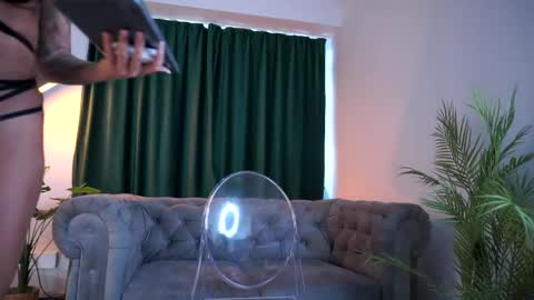 Elliot online show from 05/11/26, 08:53