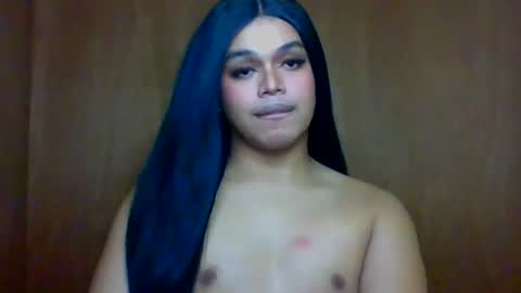 Snapshot of tarahriches chatting on 11/19/25, 06:41 tarahriches online show from 11/19/25, 06:41
