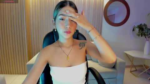 Tara Lawrence online show from 02/26/25, 03:10