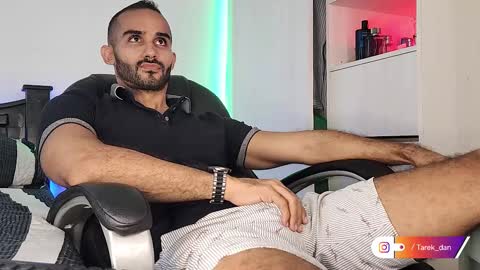 Tarek online show from 02/14/25, 01:08