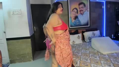 Snapshot of tarivishu23 chatting on 01/02/25, 04:41 tarivishu23 online show from 01/02/25, 04:41