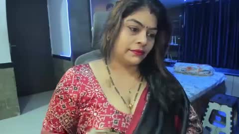 Snapshot of tarivishu23 chatting on 01/14/25, 12:54 tarivishu23 online show from 01/14/25, 12:54