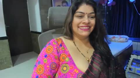 Snapshot of tarivishu23 chatting on 02/17/25, 12:54 tarivishu23 online show from 02/17/25, 12:54