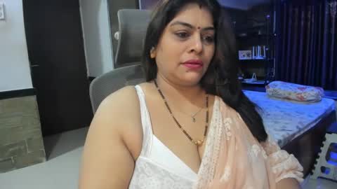 Snapshot of tarivishu23 chatting on 03/01/25, 12:56 tarivishu23 online show from 03/01/25, 12:56