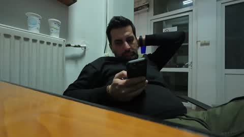 Snapshot of tarkan198 chatting on 02/12/25, 07:02 tarkan198 online show from 02/12/25, 07:02