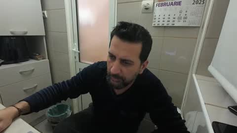 Snapshot of tarkan198 chatting on 02/17/25, 06:48 tarkan198 online show from 02/17/25, 06:48