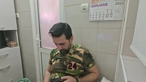 Snapshot of tarkan198 chatting on 02/26/25, 06:00 tarkan198 online show from 02/26/25, 06:00