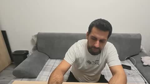 Snapshot of tarkan198 chatting on 11/17/25, 07:08 tarkan198 online show from 11/17/25, 07:08