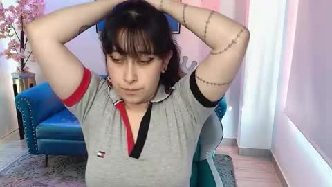 Snapshot of tarly_matches chatting on 11/30/25, 11:47 Tarly online show from 11/30/25, 11:47