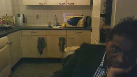 Genaro Thode online show from 10/16/25, 11:28